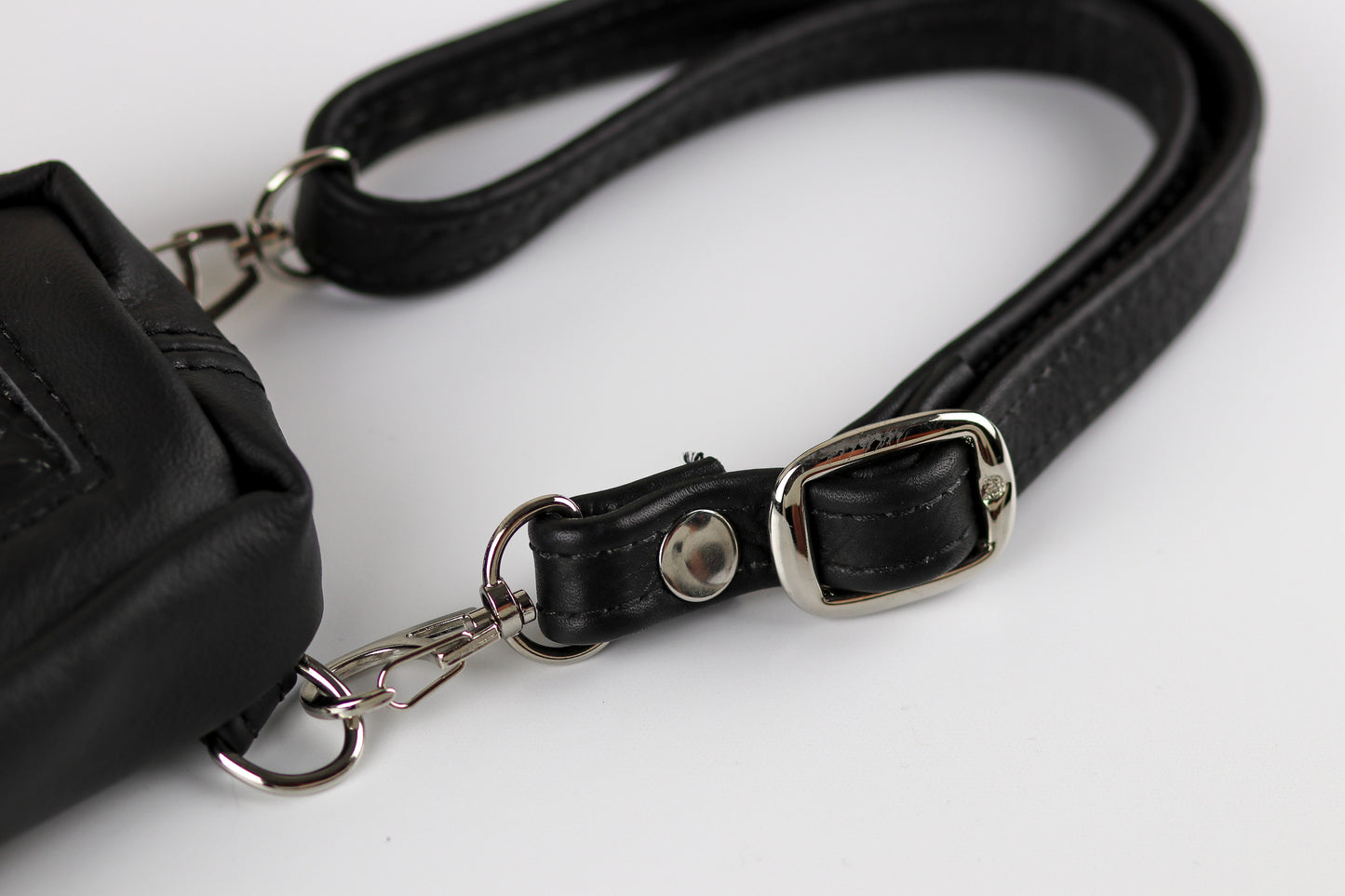 Coffin Thigh Bag Black