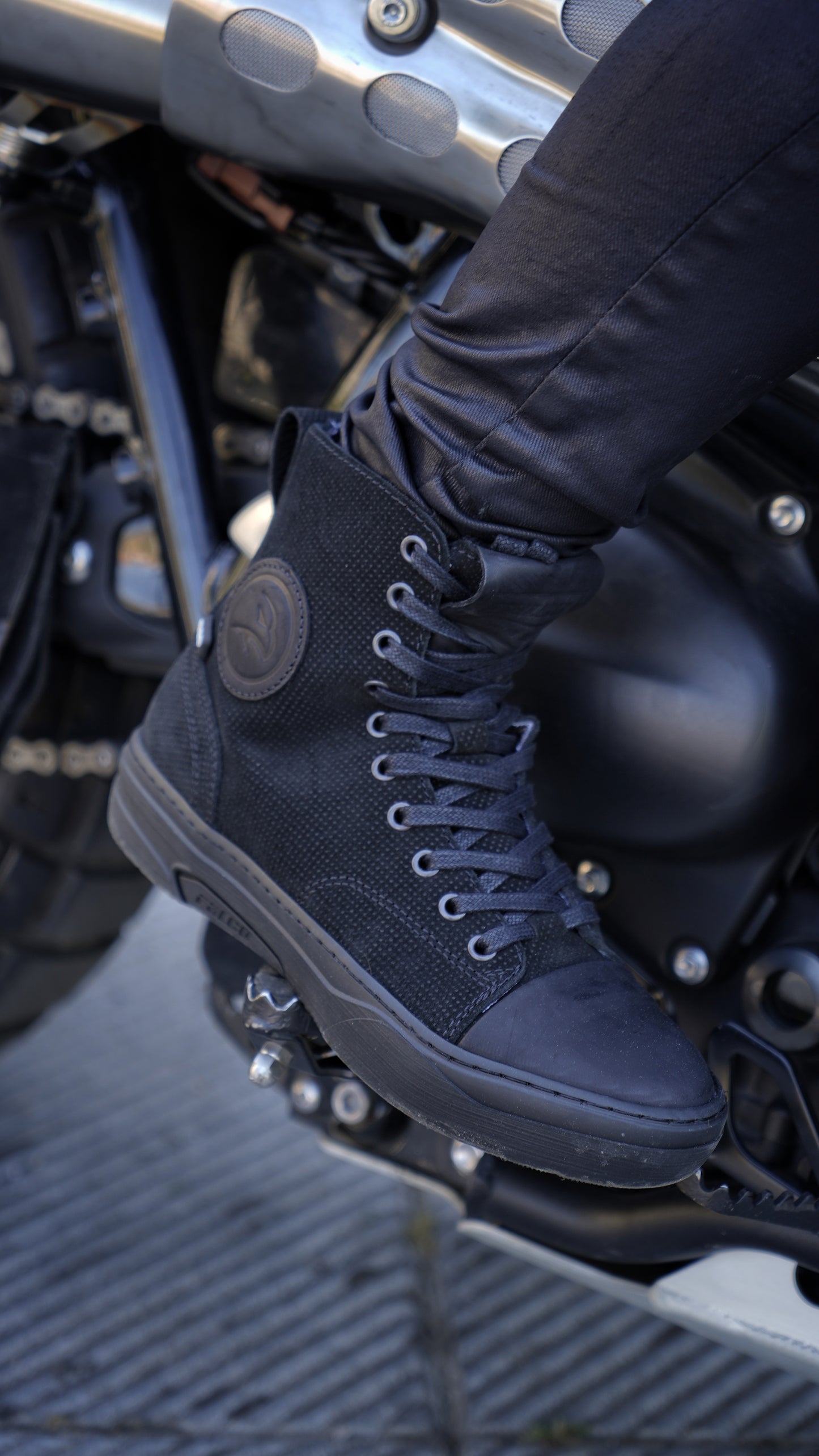 Lennox Sneakers