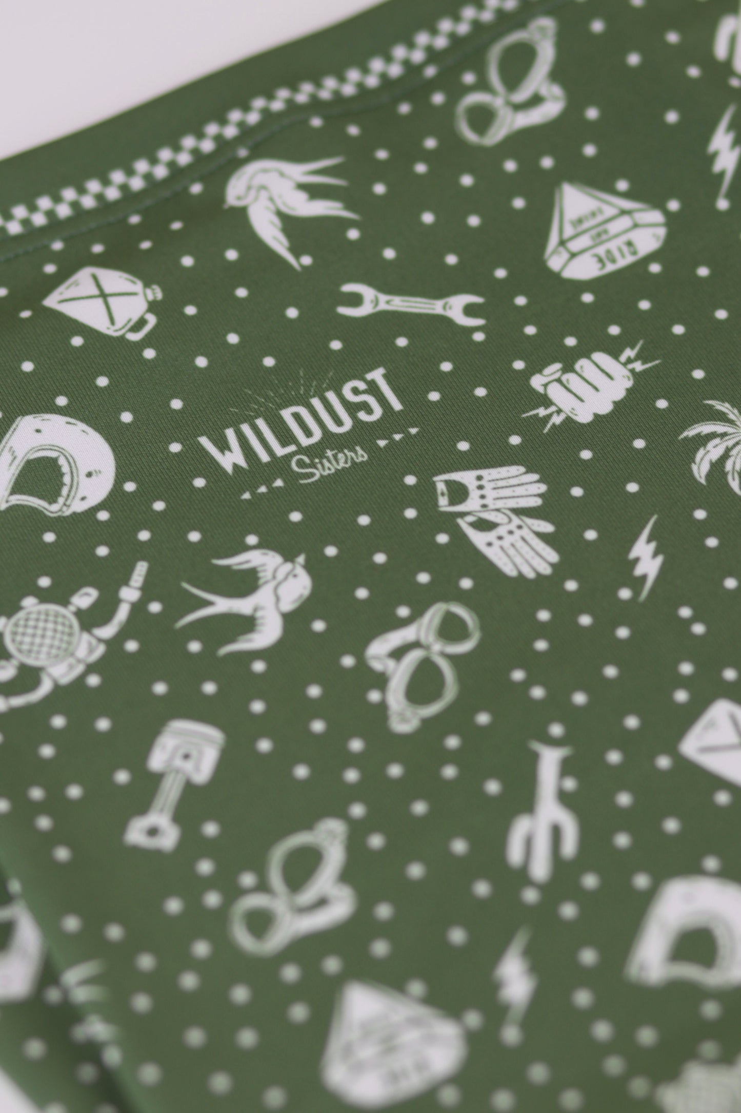 Adventure Neckwarmer