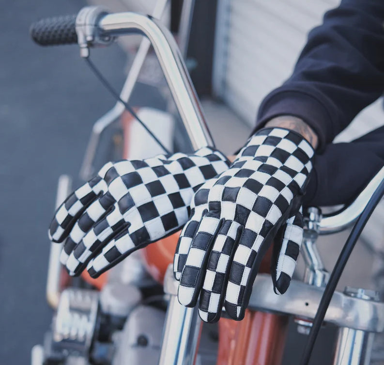 Checkered Gloves