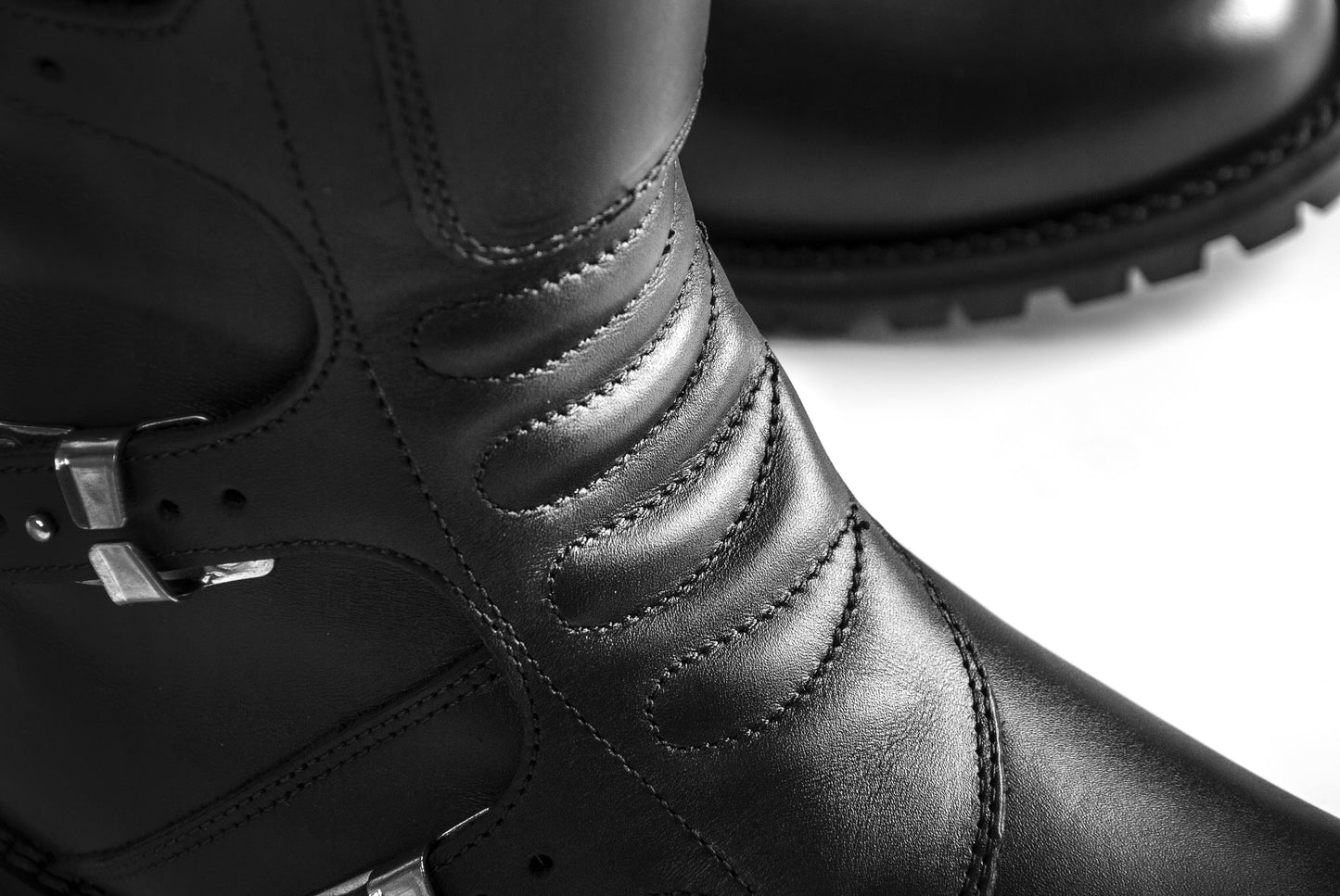 Continental Boots Black