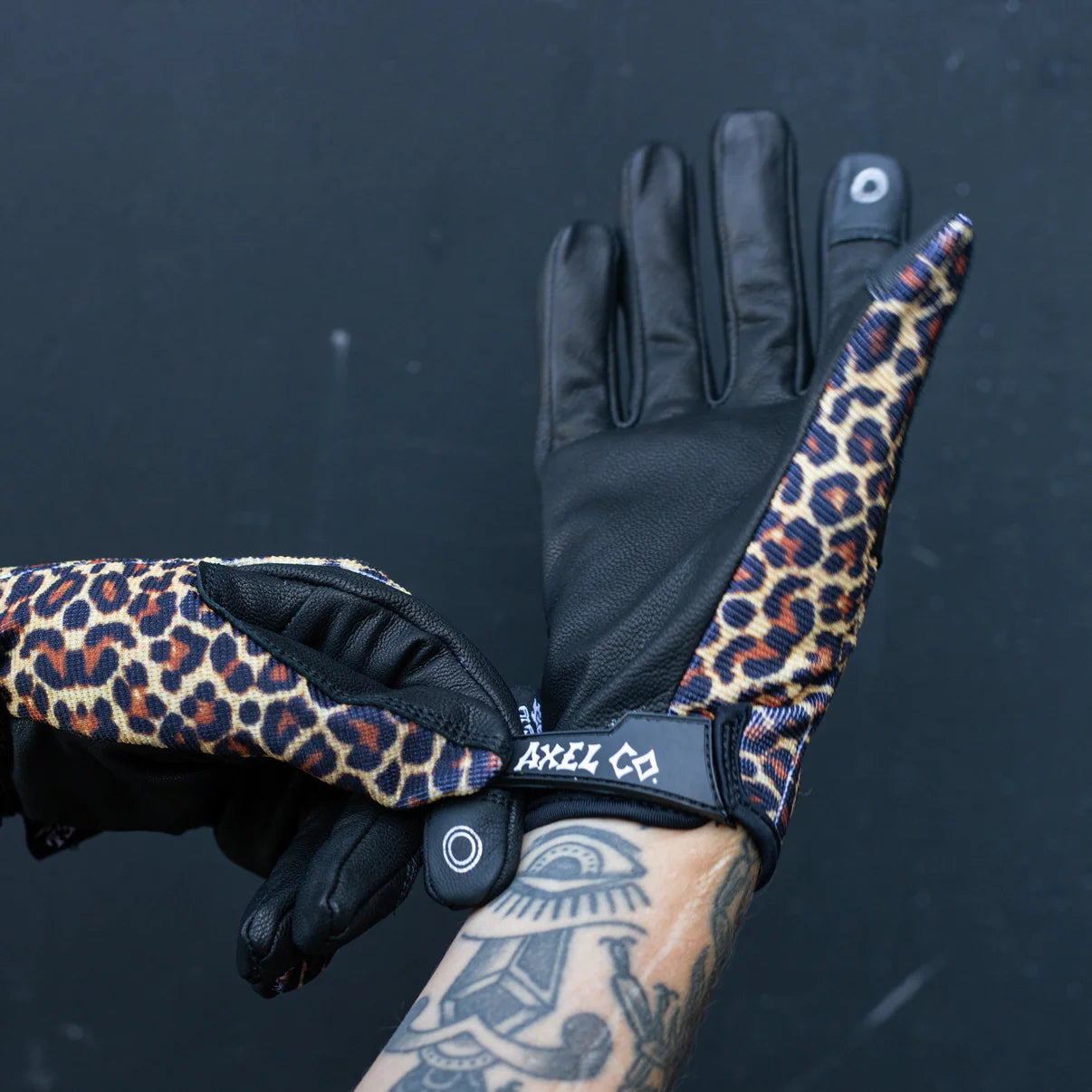 Mesh Gloves Leopard
