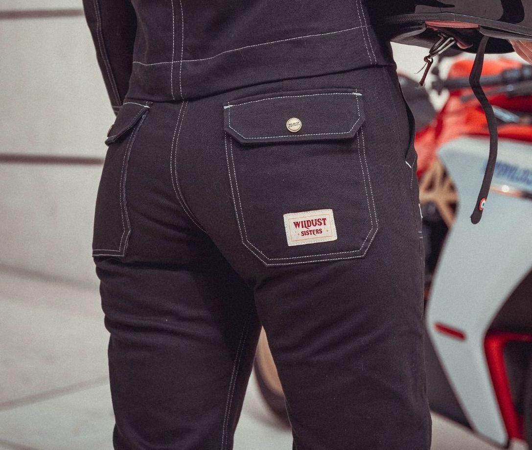 Overland Cargo Pants Black