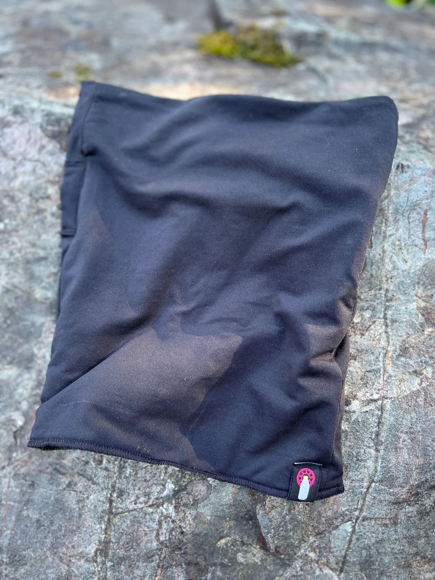 Rapunzel Neck Gaiter Black